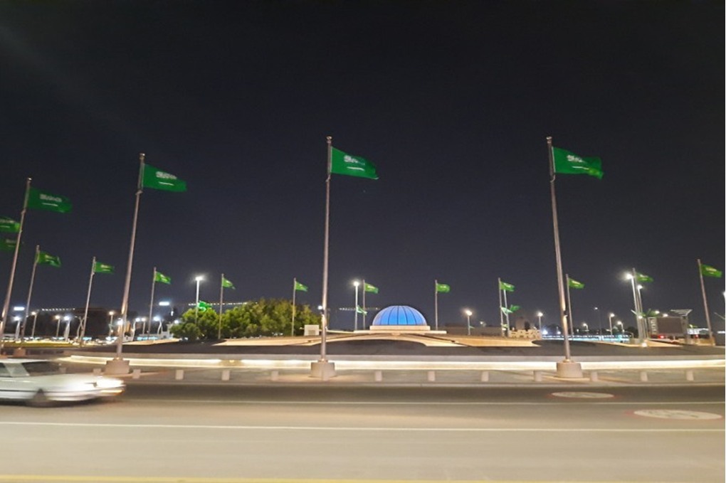 اعتراض صاروخين باليستيين في خميس مشيط وجازان و4 مسيّرات في خميس مشيط 