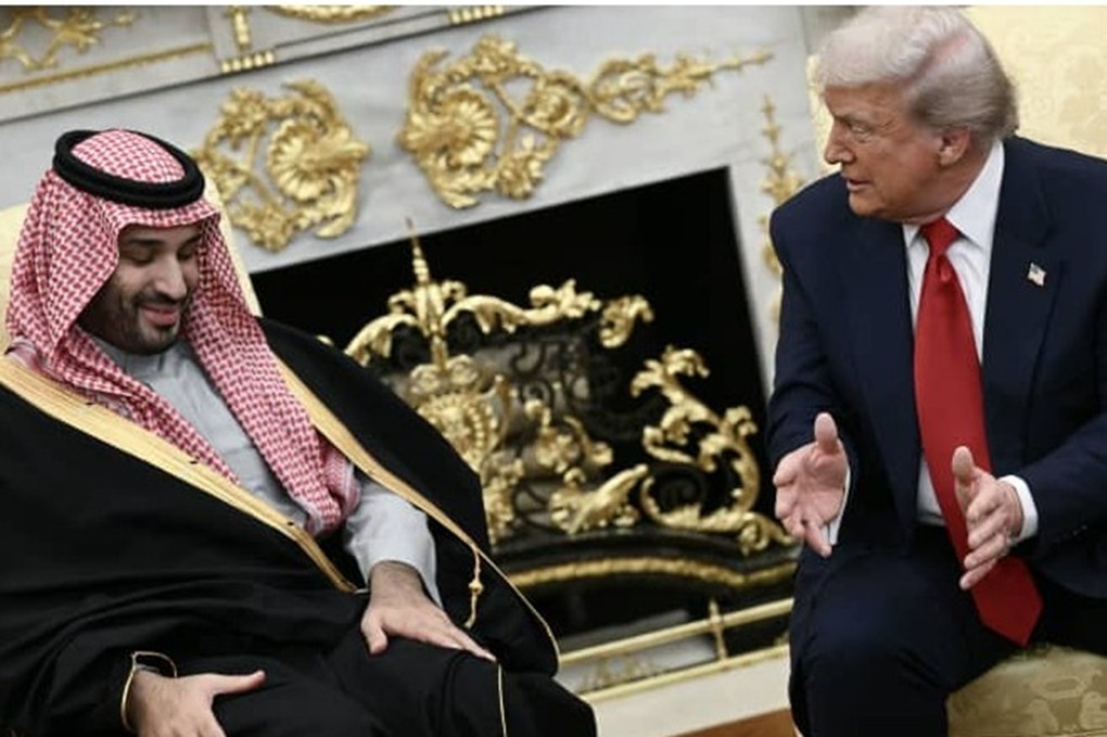 Trumpove izjave o Ahmedu al-Šaraju pred Mohamedom bin Salmanom sprožile odzive