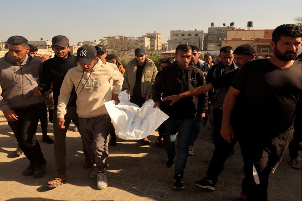 ثلاثة شهداء ومصابون بقصف الاحتلال عددا من المناطق في قطاع غزة 