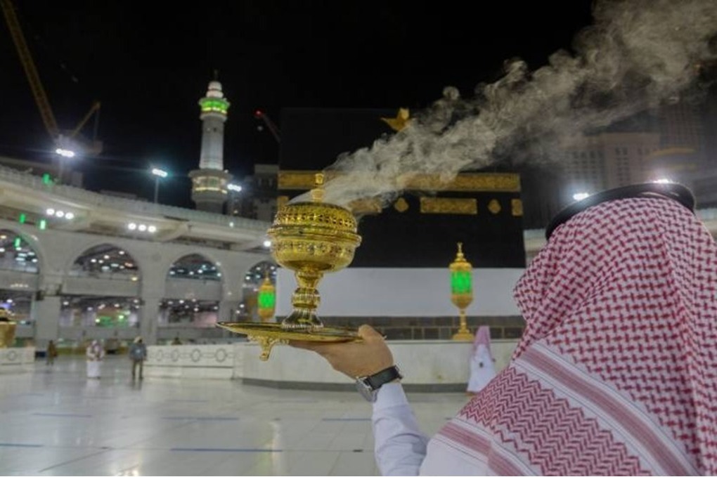 الأوقاف: بدء تسليم تصاريح الحج في جميع المديريات 