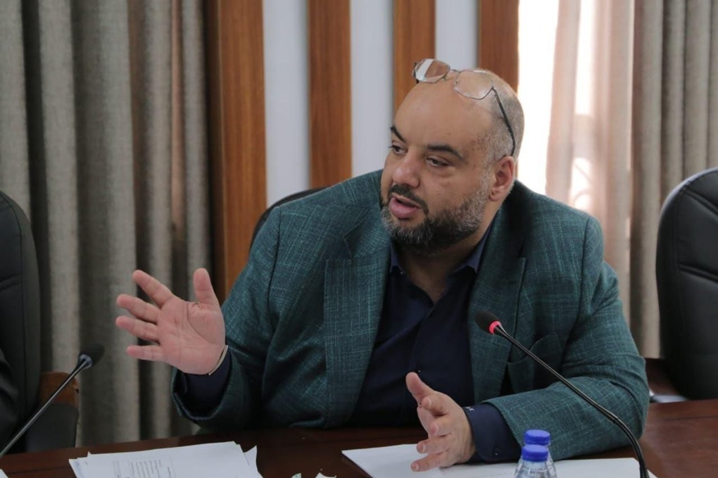 النائب الخشمان: طالبنا الحكومة بتأجيل أقساط القروض دون فوائد إضافية أو غرامات 