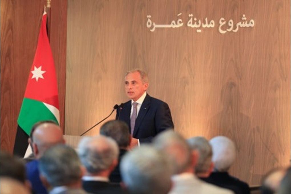 رئيس الوزراء يفتتح الجلسات الحوارية المتخصصة حول مشروع مدينة عمرة 