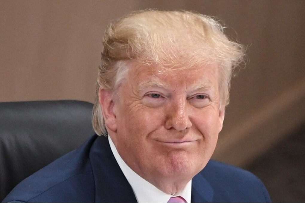 ترامب يعلن موقفه من إمكانية منح مادورو عفوا رئاسيا 