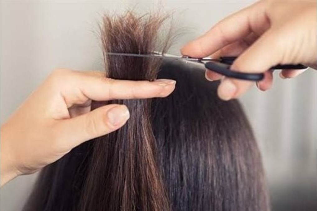 أفضل أيام قص الشعر لشهر ديسمبر 2025 لتعزيز الكثافة والطول 