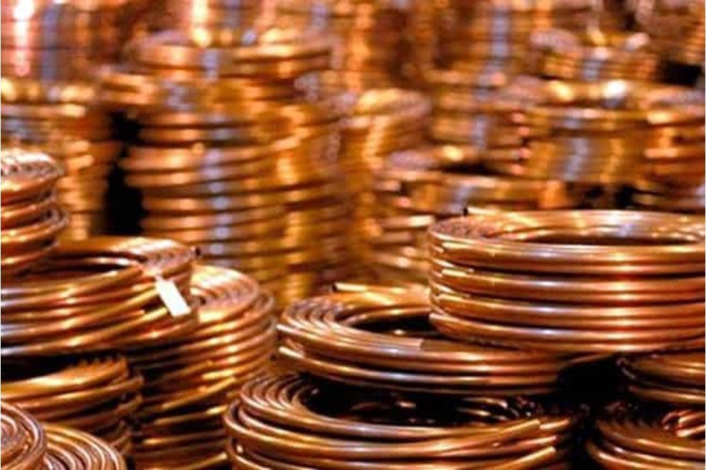 النحاس يواصل الارتفاع ويقفز إلى مستوى قياسي 