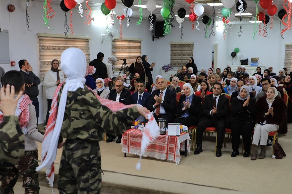 وزيرة التنمية الاجتماعية ترعى احتفال مؤسسة الحسين الاجتماعية بمناسبة عيد ميلاد الملك 