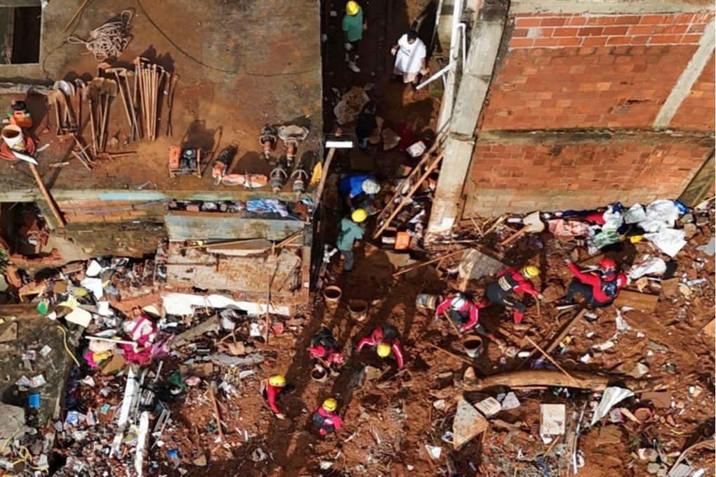 هطول مزيد من الأمطار في البرازيل وارتفاع حصيلة القتلى إلى 55 