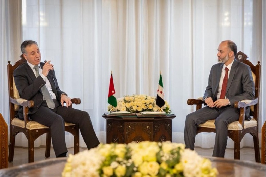 الأردن وسوريا يبحثان تعزيز التكامل اللوجستي وتسهيل حركة التجارة عبر الموانئ والمنافذ 