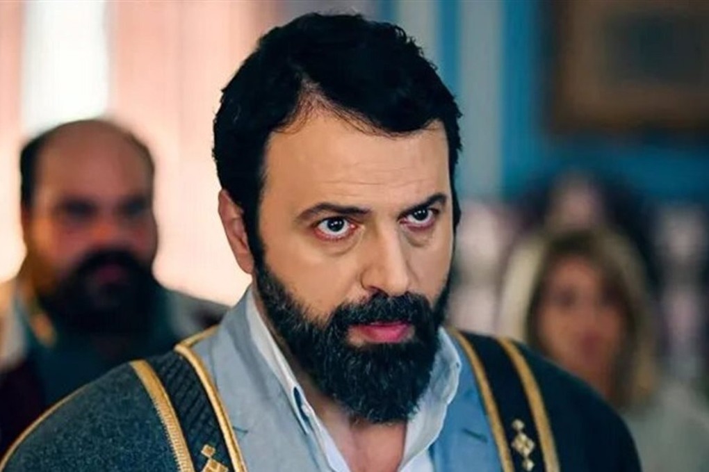 على طريقته.. هكذا شوّق تيم حسن الجمهور لأحداث مسلسل "مولانا" 