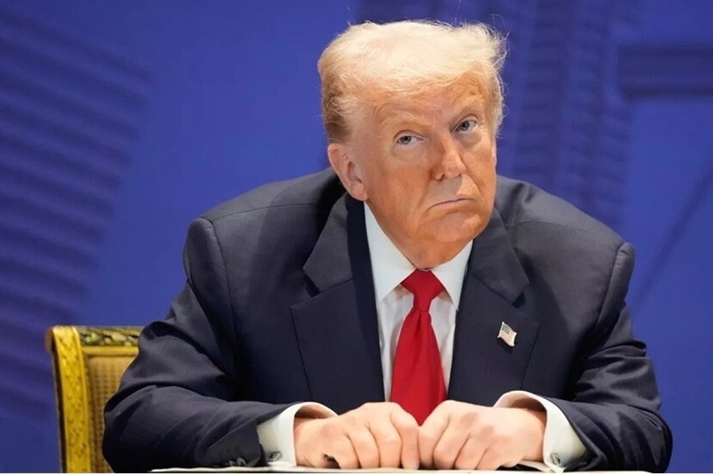 عاجل ترامب يتحدث عن مصير المرشد الإيراني الجديد 