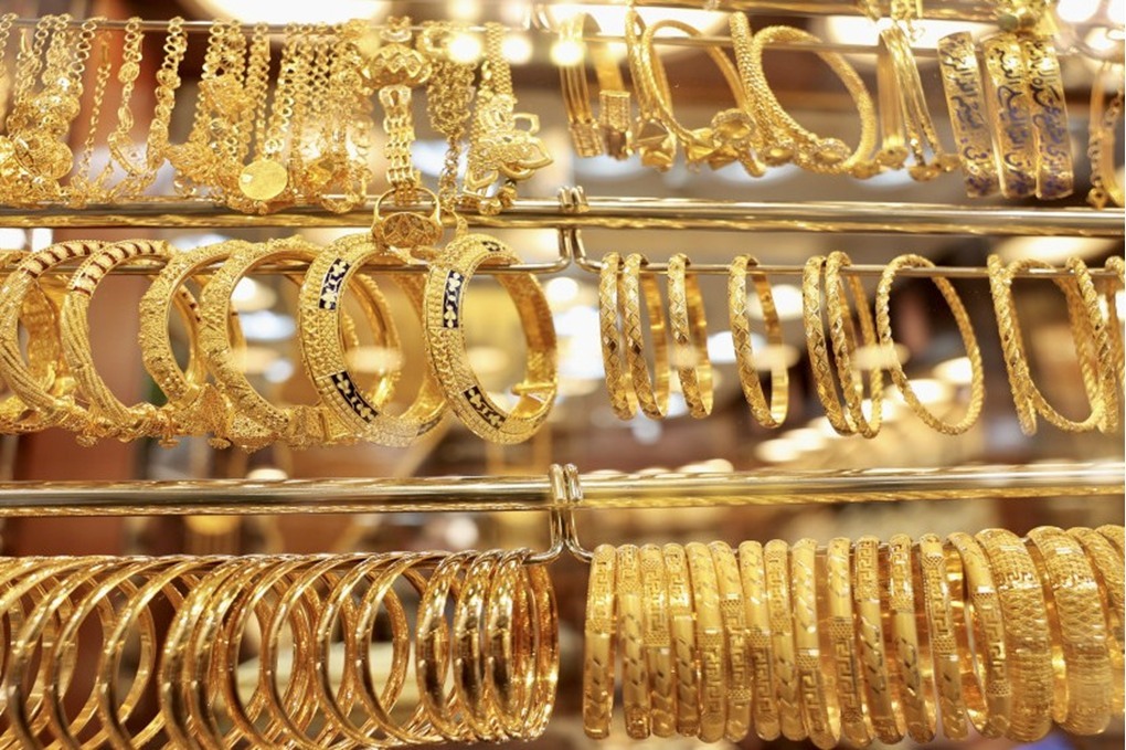 أسعار الذهب تحلق بارتفاع كبير في الأردن الأربعاء 