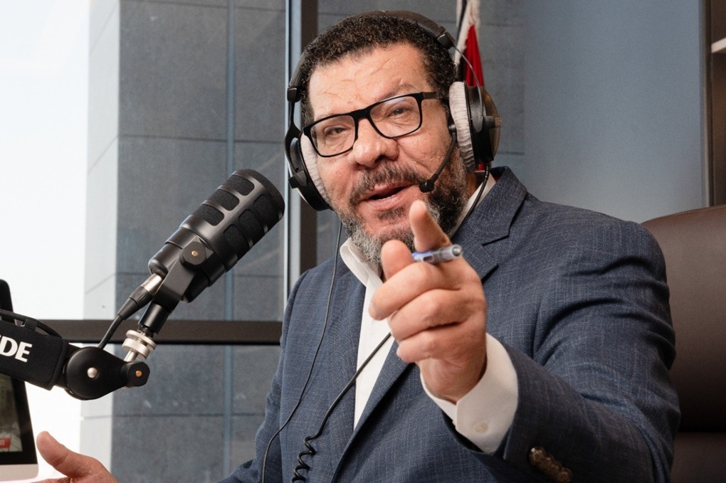 “حق المواطن الأردني في الحصول على خدمة لائقة وعادلة “