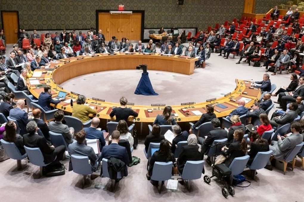 مجلس الأمن يناقش الملفين السياسي والإنساني في اليمن