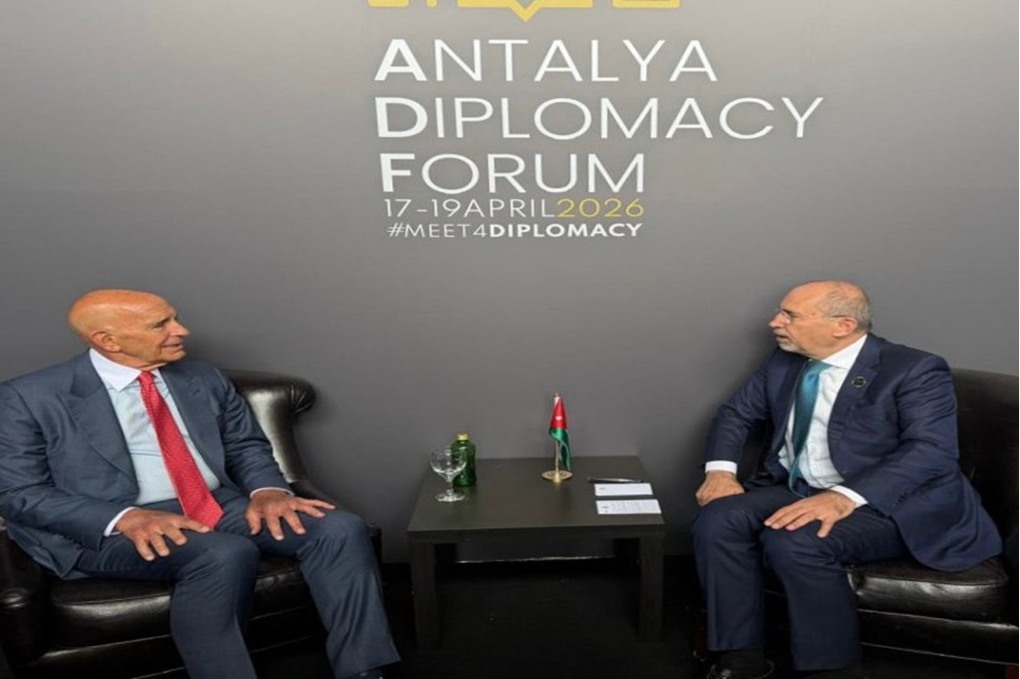 الصفدي يجري مباحثات مع المبعوث الأميركي الخاص إلى سوريا في أنطاليا