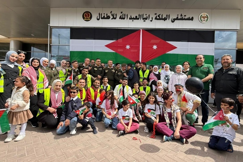 من الميدان إلى المنصات الرقمية شباب كلنا الأردن يحتفون براية الوطن 