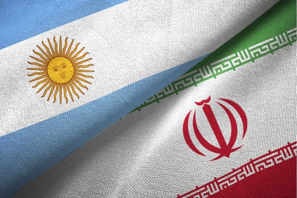 الأرجنتين تطرد القائم بالأعمال الإيراني 