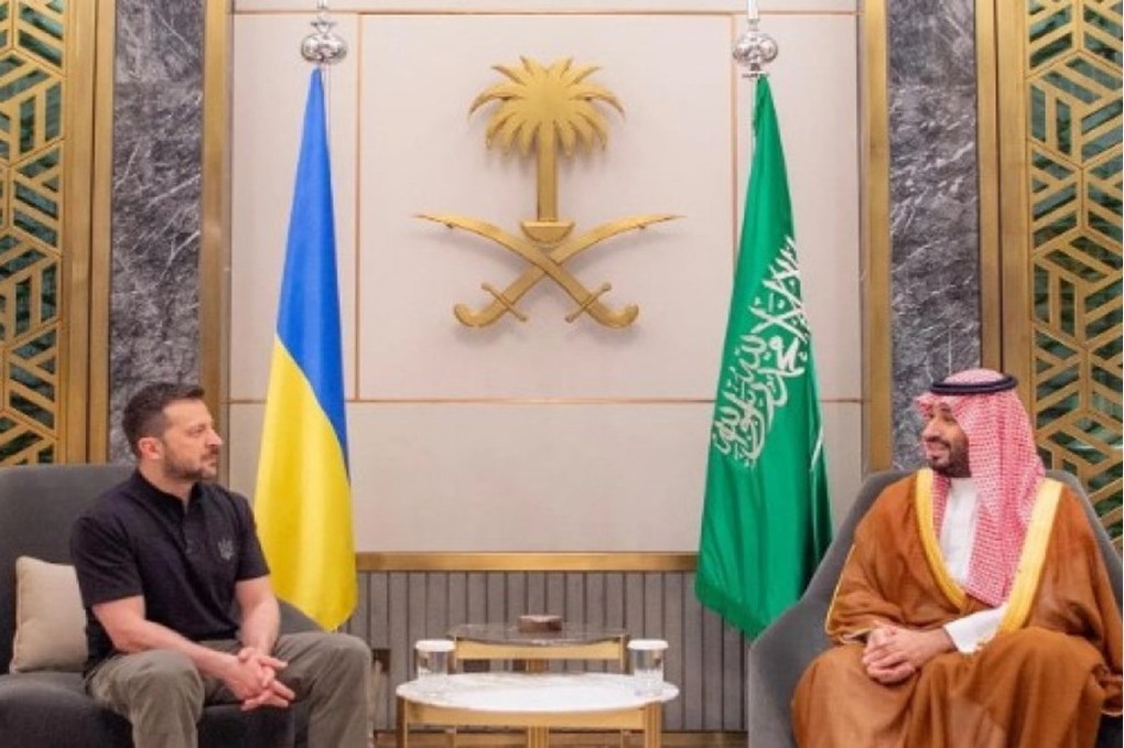 زيلينسكي يزور السعودية اليوم ويلتقي الأمير محمد بن سلمان
