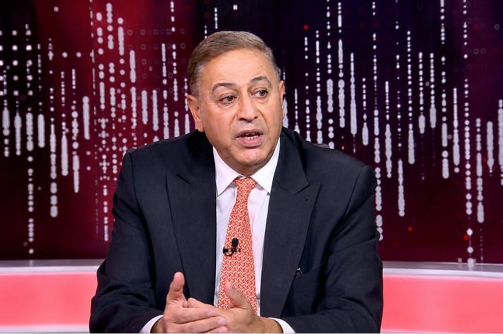 شحادة أبو هديب: 