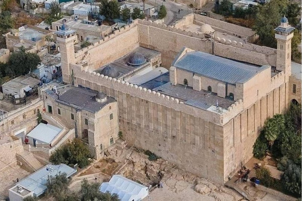الرئاسة الفلسطينية تحذر من خطورة إعلان أحد وزراء حكومة الاحتلال اليمينية إلغاء اتفاقيات الخليل 