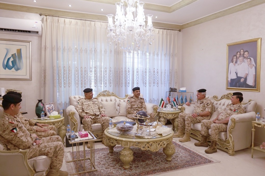 رئيس هيئة الأركان المشتركة يستقبل نظيره الكويتي