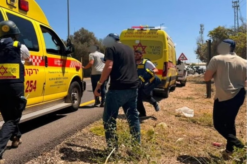 قتيل و6 جرحى بإطلاق نار في مواقع عدة وسط إسرائيل