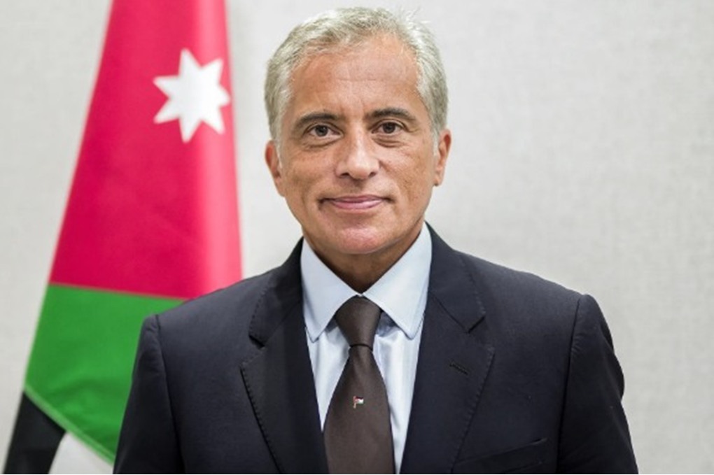 رئيس الوزراء: جلالة الملك قاد الأردن إلى مكانة مرموقة بين ال