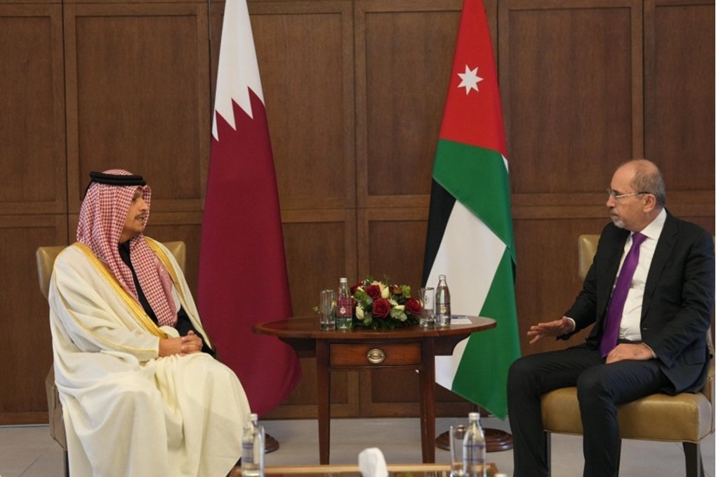 الصفدي ونظيره القطري يبحثان خفض التصعيد وتعزيز الاستقرار الإقليمي