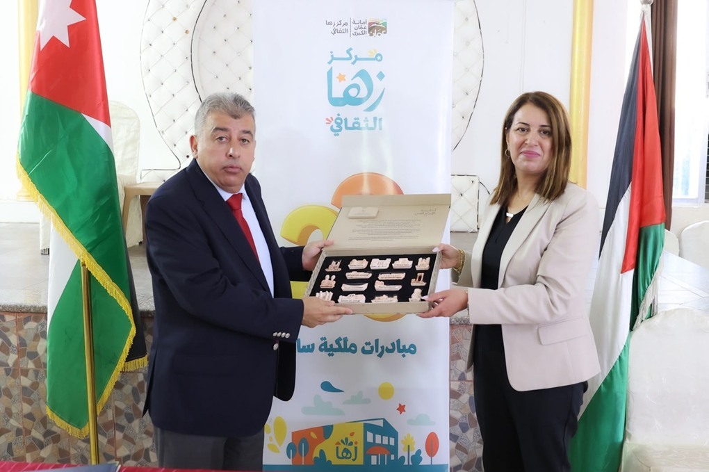 مركز زها الثقافي وبلدية دير علا الجديدة يوقعان مذكرة تفاهم لتعزيز التنمية المجتمعية واستدامة البرامج الثقافية 