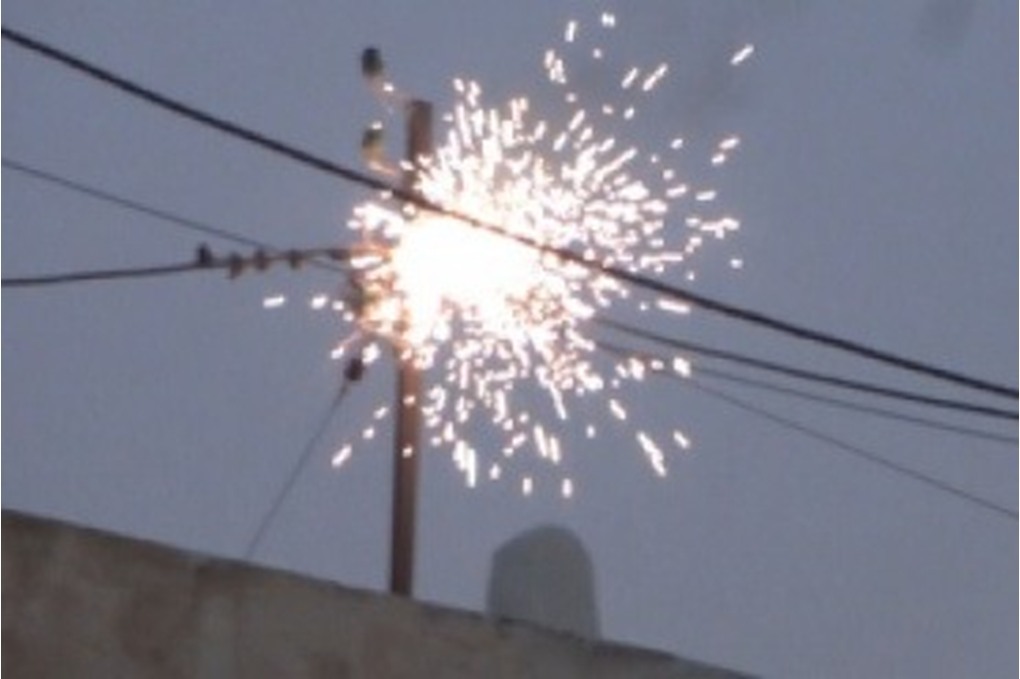 حريق داخل متنزه إثر تماس كهربائي في إربد 