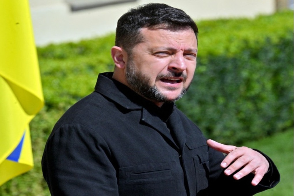 زيلينسكي: كوريا الشمالية تستعد لنشر 10 آلاف جندي في روسيا 