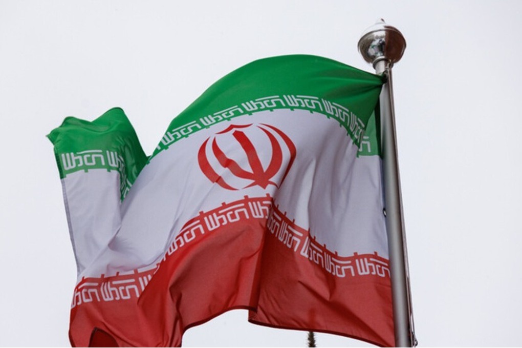 طهران توجه رسالة تحذيرية وتكشف عواقب زيارة نتنياهو للإمارات 